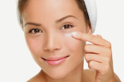 The Dos and Don'ts of Wrinkle Prevention